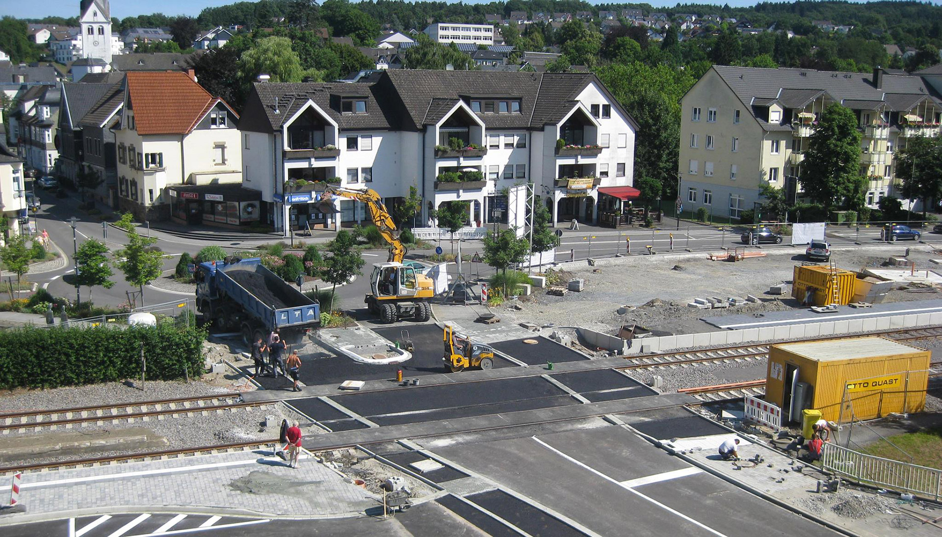 Die Baustelle am Bahnübergang in Wiehl
