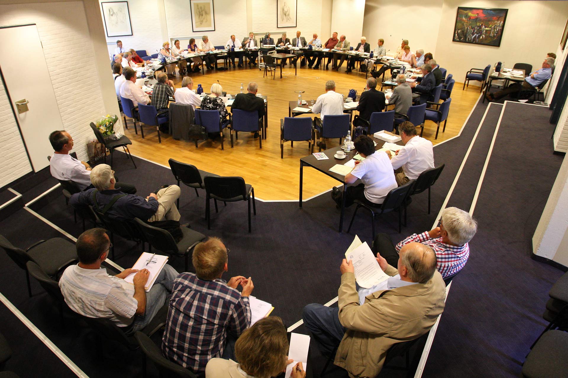 Letzte Ratssitzung des Stadtrates 2004-2009: Ehrungen und Verabschiedungen