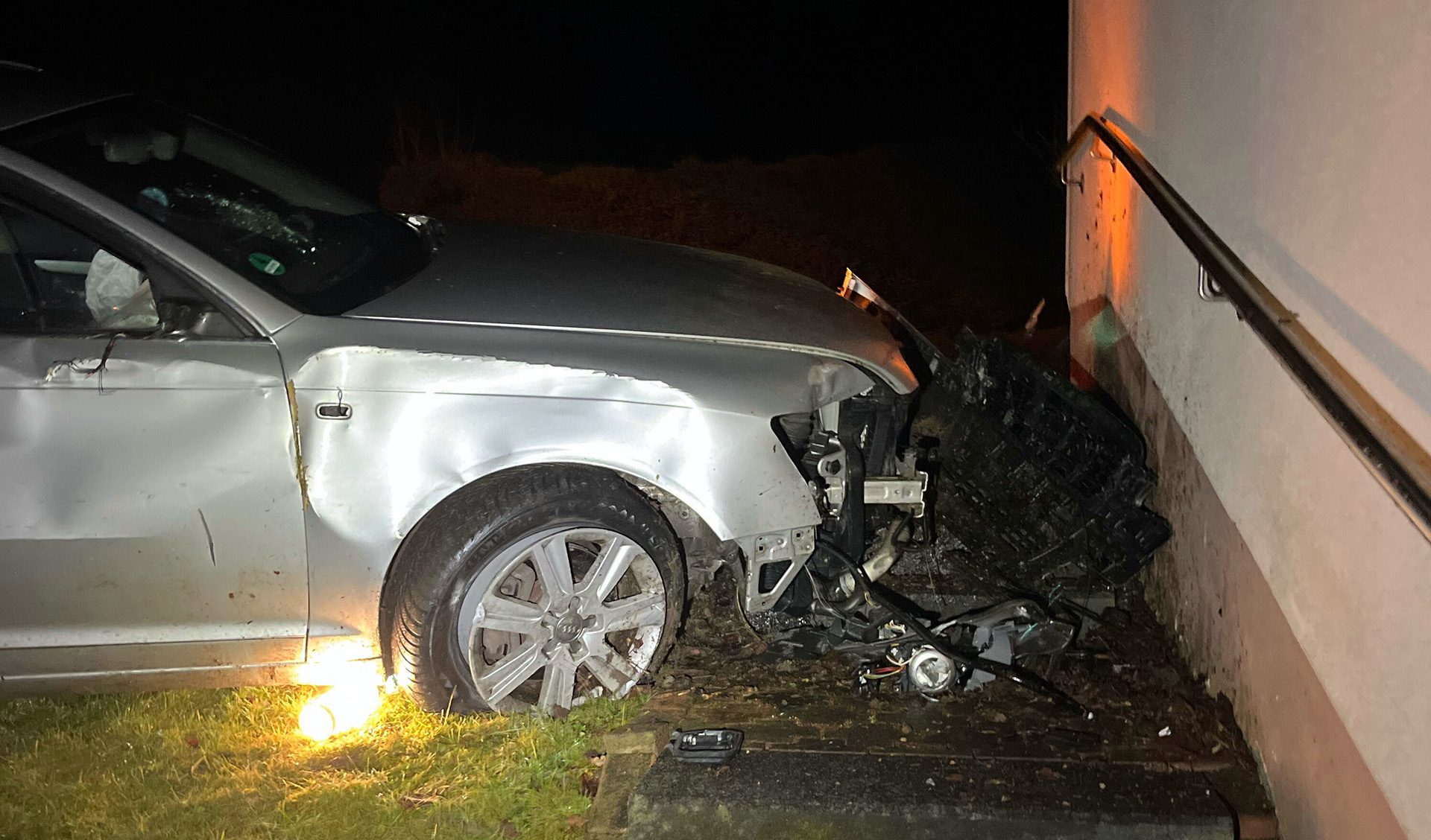 Alkoholisierter 34-Jähriger kommt von Straße ab